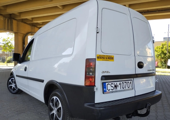 Opel Combo cena 7900 przebieg: 220000, rok produkcji 2004 z Kutno małe 407